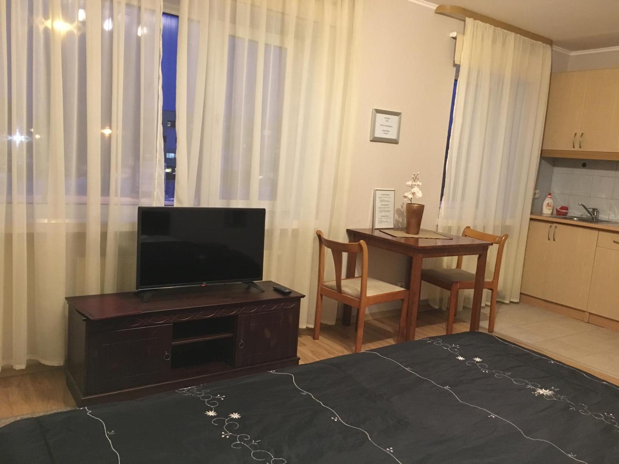 Rocca Apartments Talin Quarto foto